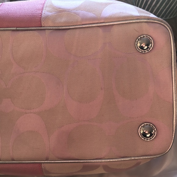Coach bag, kisslock, pink and silver. e1082-f13533, with dust bag - Picture 9 of 11